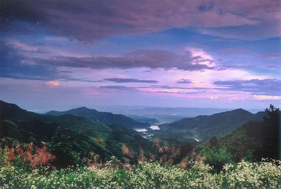 陽新七峰山拓展訓(xùn)練基地